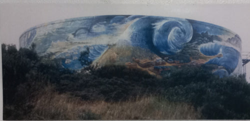 A HISTORY OF BYRON BAY (as seen painted on the water tower above the town).